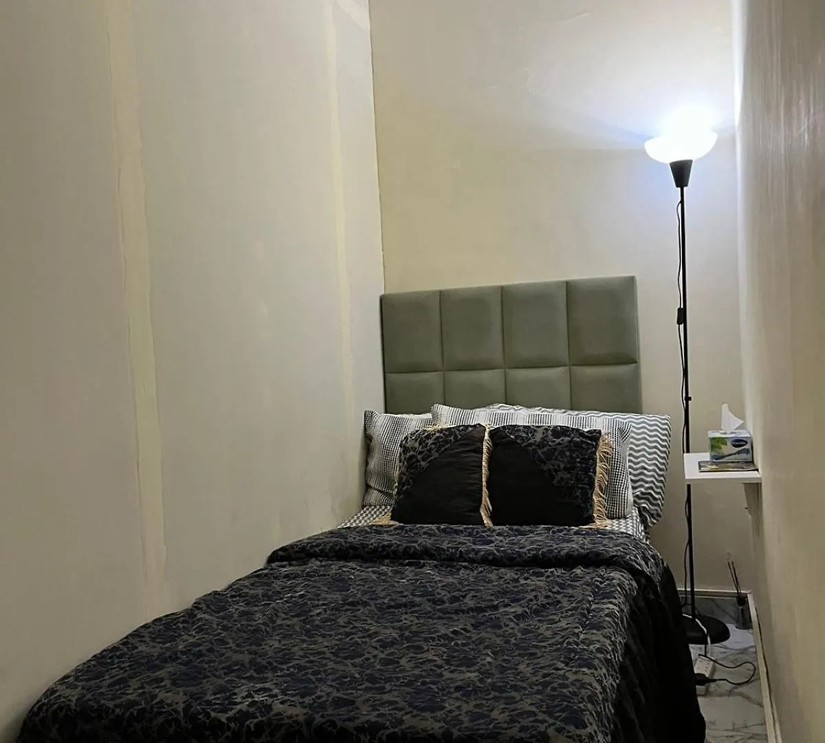 Homestay Tanih Place Abu Dhabi